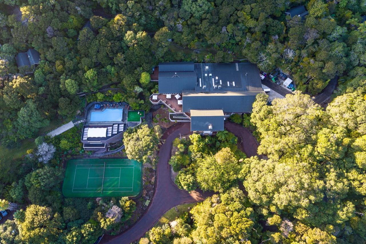 Grand Mercure Puka Park Resort Pauanui Exterior photo